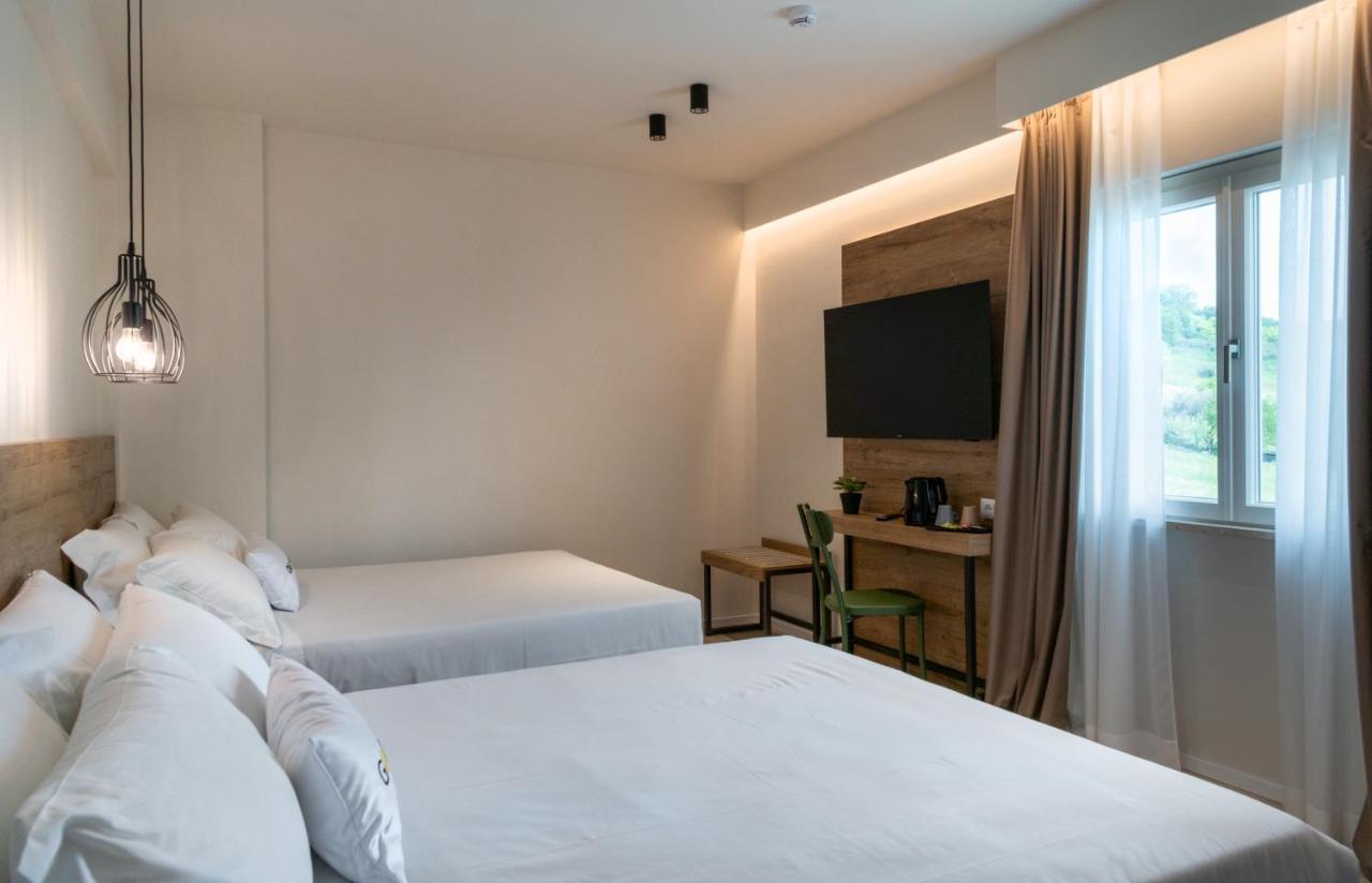 Catignano Hotel Gubbio Luaran gambar