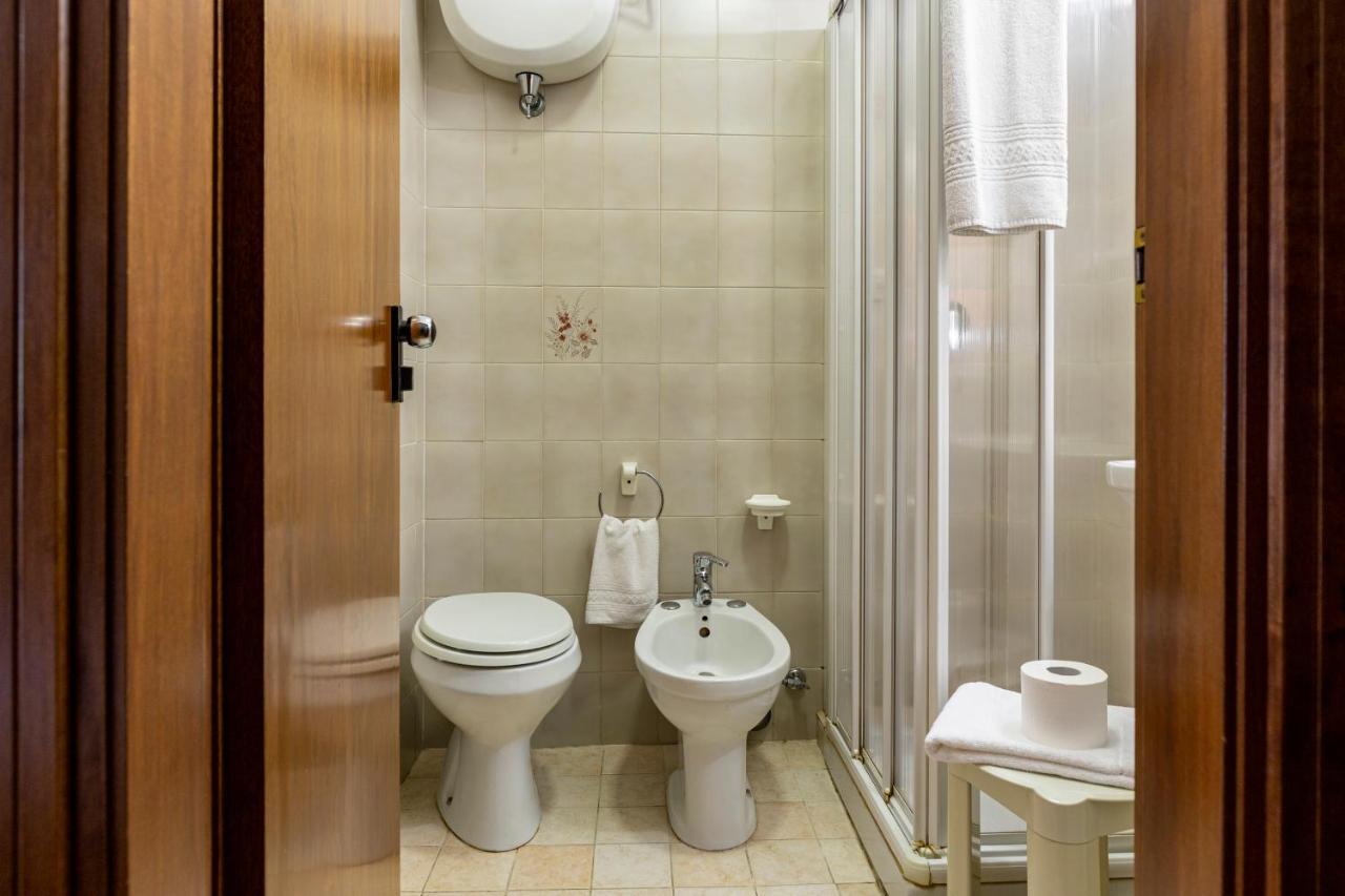 Catignano Hotel Gubbio Luaran gambar
