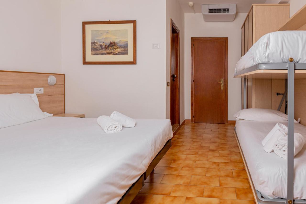 Catignano Hotel Gubbio Luaran gambar